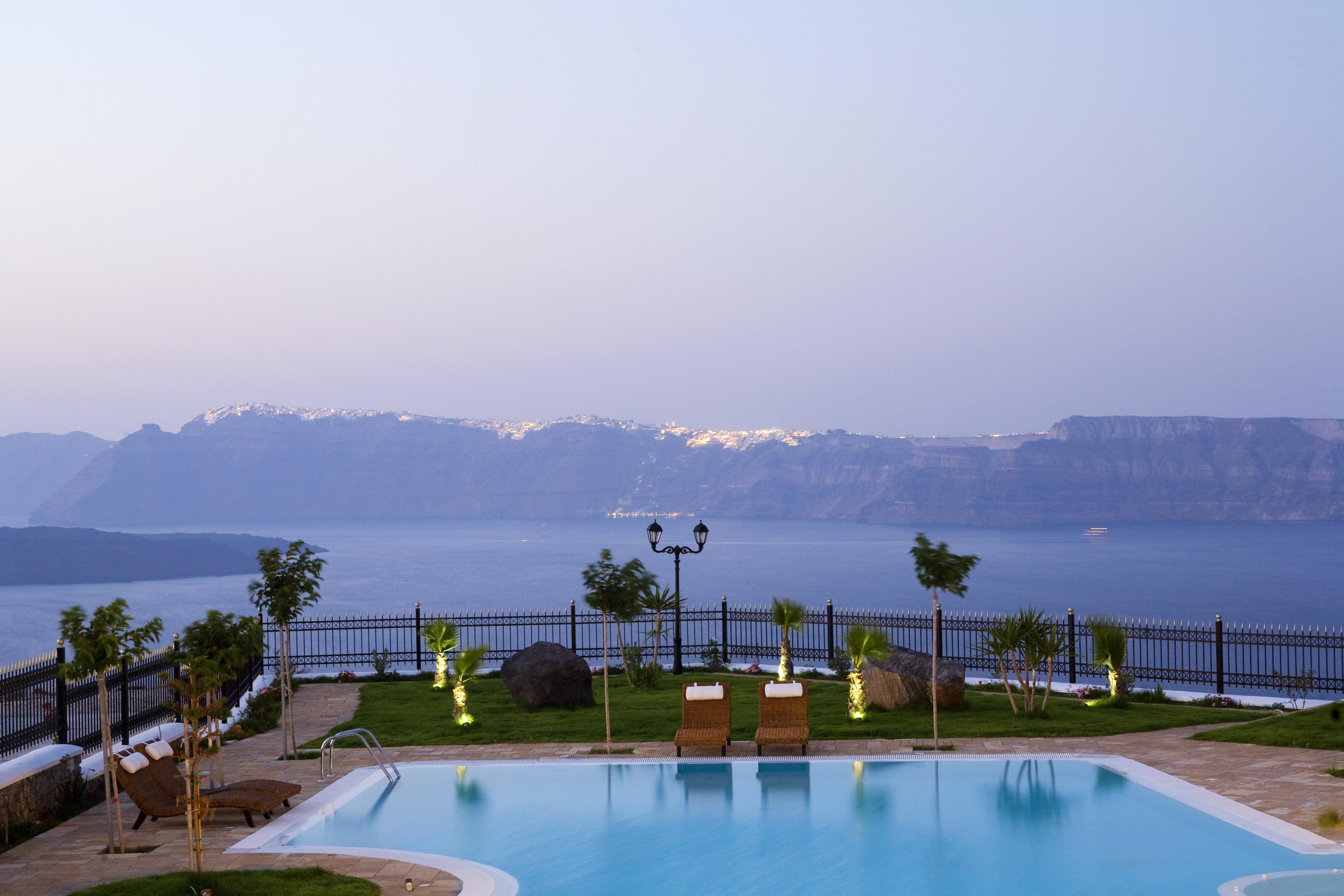 Maison Des Lys - Luxury Suites Akrotírion 외부 사진